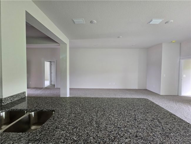 310 W Rexford Dr, House other with 3 bedrooms, 2 bathrooms and 2 parking in Beverly Hills FL | Image 12