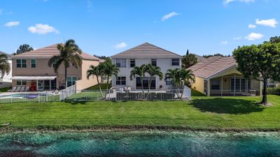 286 Berenger Walk, House other with 4 bedrooms, 3 bathrooms and null parking in Royal Palm Beach FL | Image 3