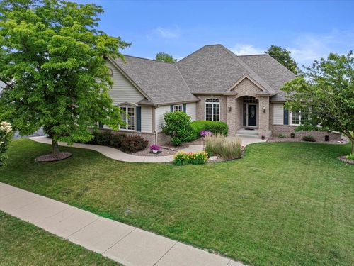 1855 River Lakes Road, Oconomowoc, WI, 53066 | Card Image
