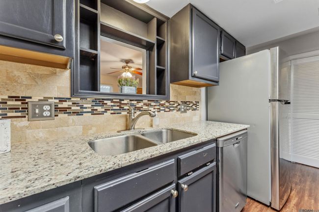 4151 Jefferson Woods Dr, Townhouse with 2 bedrooms, 2 bathrooms and 2 parking in Baton Rouge LA | Image 7