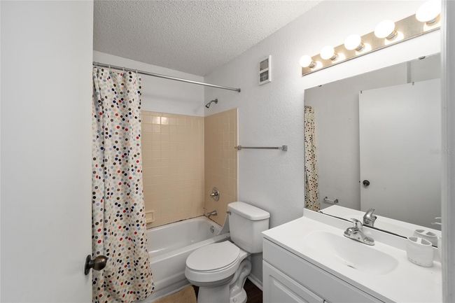 APT-221 - 3705 27 Th St, Condo with 3 bedrooms, 3 bathrooms and null parking in GAINESVILLE FL | Image 22