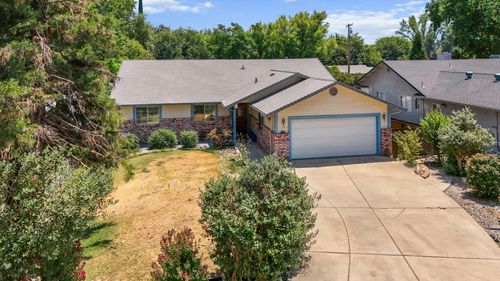 6749 Mullen Pkwy, Redding, CA, 96001-5469 | Card Image