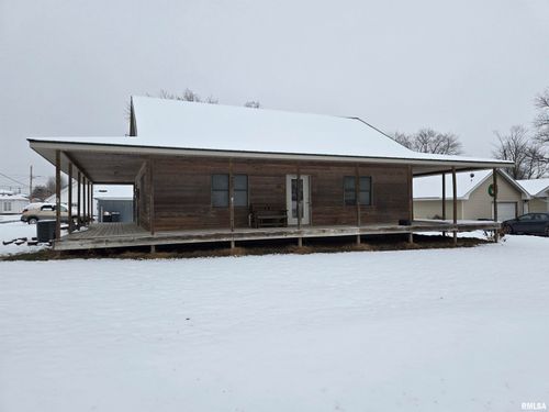 111 E Chestnut St, Mt Sterling, IL, 62353-1513 | Card Image