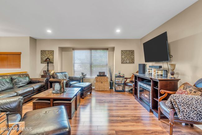 19 Sally St, House other with 4 bedrooms, 3 bathrooms and null parking in Howell NJ | Image 5