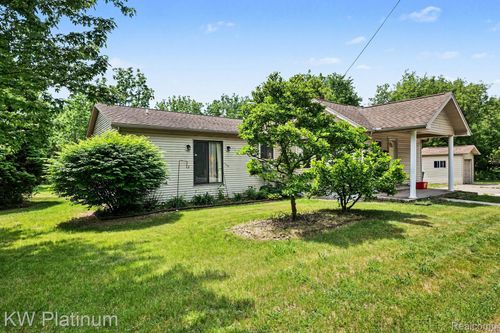 34926 Ridge Rd, Richmond, MI, 48062-1129 | Card Image