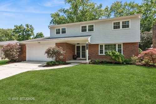 1575 Burning Trl, Wheaton, IL, 60189-7209 | Card Image
