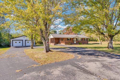 337 Martin Ridge Ln, Gainesboro, TN, 38562-4901 | Card Image