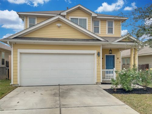 717 Twisted Oaks Ln, Buda, TX, 78610-3854 | Card Image
