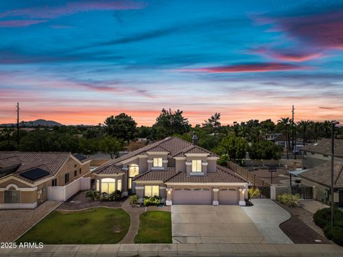 413 W Liberty Ln, Gilbert, AZ, 85233-8557 | Card Image