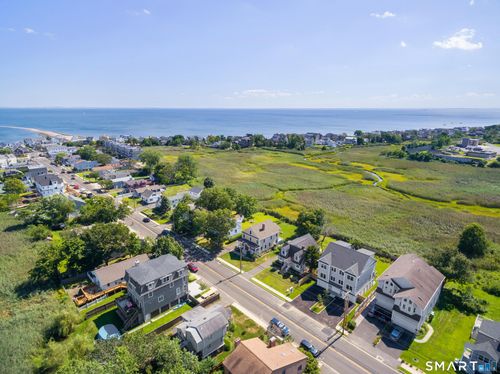 997 Reef Rd, Fairfield, CT, 06824-6546 | Card Image