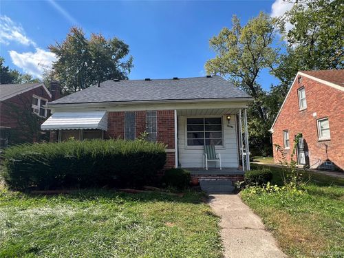 19501 Pierson St, Detroit, MI, 48219-2032 | Card Image