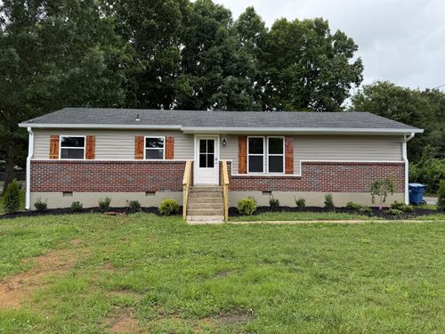 666 Jackson Ave, Lewisburg, TN, 37091-2075 | Card Image