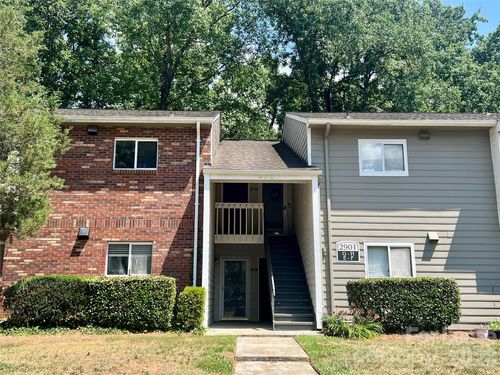 g-2901 Heathstead Pl, Charlotte, NC, 28210-9114 | Card Image