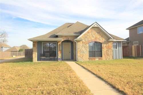 2010 Turning Leaf Dr, Bryan, TX, 77807-5117 | Card Image