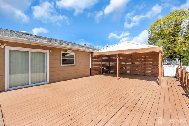 27 Brookside Rd, House other with 3 bedrooms, 3 bathrooms and null parking in Edison NJ | Image 24