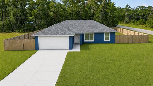 138 Fisher Run, Ocklawaha, FL, 32179-5821 | Card Image