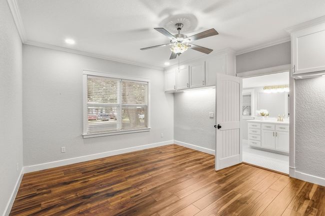 522 S Walnut Ave, House other with 2 bedrooms, 2 bathrooms and null parking in Luling TX | Image 22