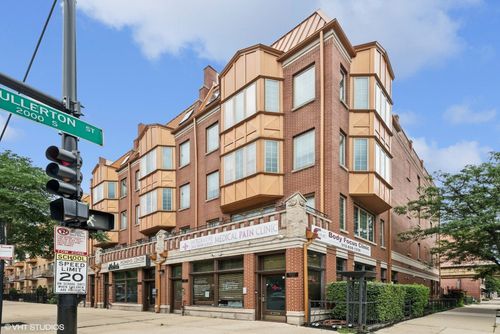 unit-2-1935 S State St, Chicago, IL, 60616-1694 | Card Image