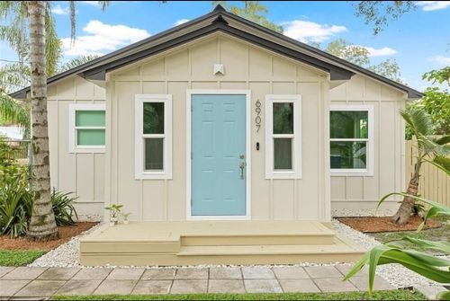 6907 N 20th St, Tampa, FL, 33610-1007 | Card Image