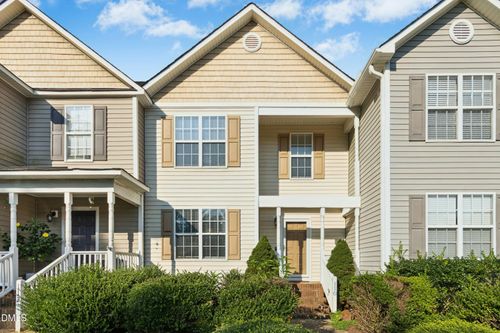 110 Walford Park, Clayton, NC, 27520-5644 | Card Image