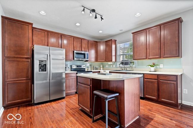 11509 Reagan Dr, Condo with 3 bedrooms, 4 bathrooms and null parking in Fishers IN | Image 9