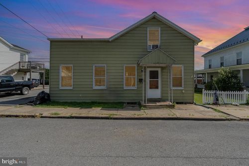 414 Orange St, MIFFLINTOWN, PA, 17059-1224 | Card Image