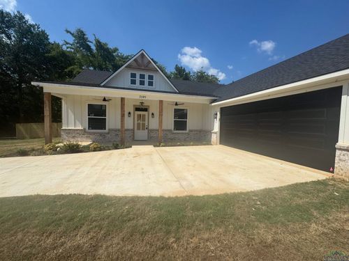 2105 E George Richey, Longview, TX, 75604 | Card Image