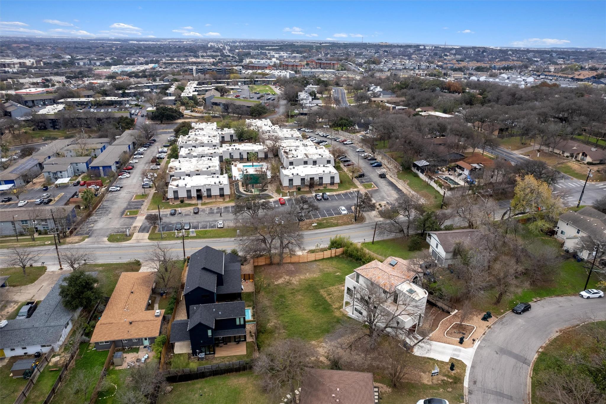 Land in Austin 4
