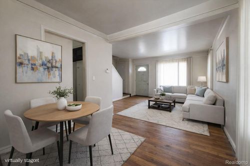 8-3462 Ewald Cir, Detroit, MI, 48204-1111 | Card Image