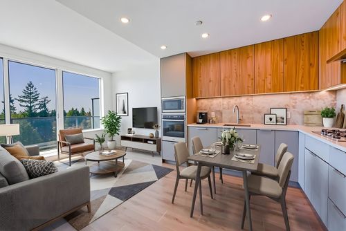 905-13359 Old Yale Rd, Surrey, BC, V3T0S4 | Card Image