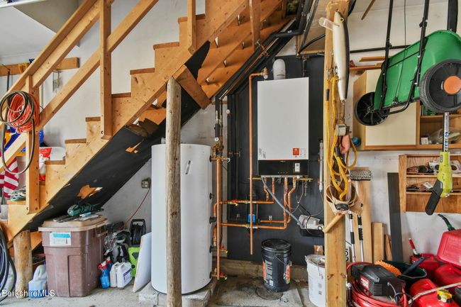 321 Ashmere Rd, House other with 4 bedrooms, 2 bathrooms and null parking in Hinsdale MA | Image 35