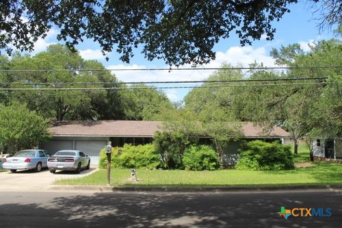 1306 Alamo St, San Marcos, TX, 78666-3407 | Card Image