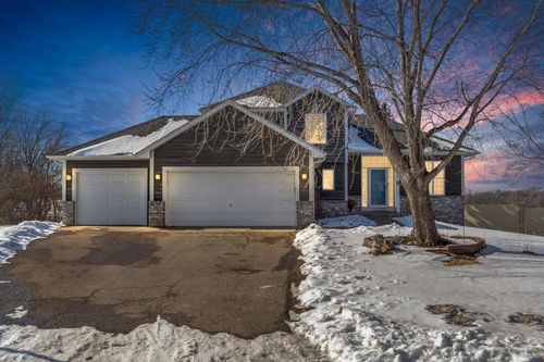 2045 Safari Heights Trl, Eagan, MN, 55122-3008 | Card Image