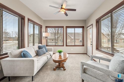 4504 E Kearney Pl, Sioux Falls, SD, 57110-4605 | Card Image