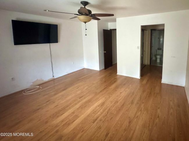 51 Malibu Ct, Condo with 2 bedrooms, 2 bathrooms and null parking in Old Bridge NJ | Image 12