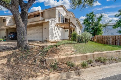 29 Oakbrook Dr, Lewisville, TX, 75057-2125 | Card Image