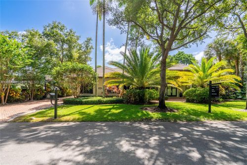 10601 Sw 72nd Ct, Pinecrest, FL, 33156-3817 | Card Image