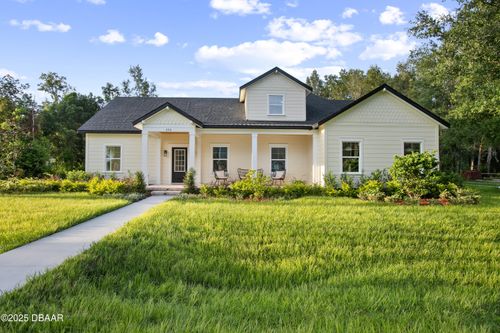 292 W Delaware Ave, Lake Helen, FL, 32744-2950 | Card Image