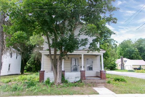 612 Palmer Ave, Corinth, NY, 12822-1318 | Card Image