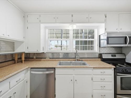 1515 E Nall St, Sherman, TX, 75090-2429 | Card Image