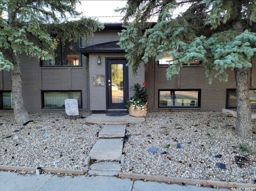 2440 Abbott Rd, Regina, SK, S4N2K3 | Card Image