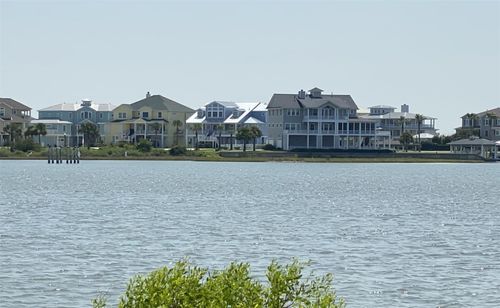 3206 Road Less Traveled, Galveston, TX, 77554-1077 | Card Image