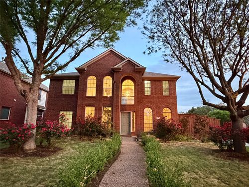 9705 Hickory St, Frisco, TX, 75035-7151 | Card Image
