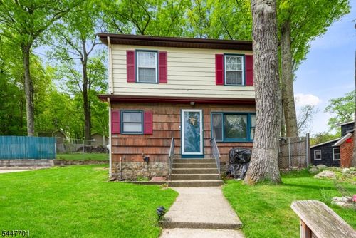 19 E Shore Rd, Lake Hopatcong, NJ, 07849-1770 | Card Image