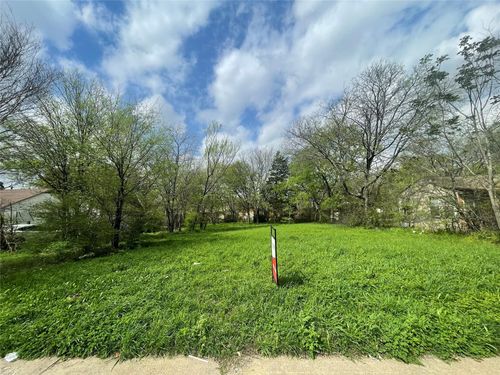 3903 S Marsalis Avenue, Dallas, TX, 75216 | Card Image