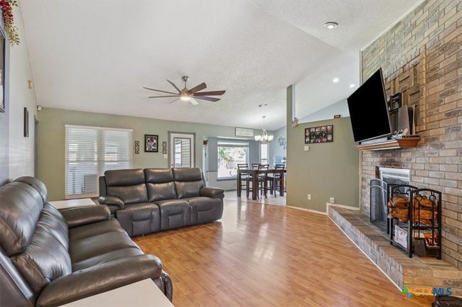 2006 Longmeadow Rd, House other with 3 bedrooms, 2 bathrooms and null parking in Harker Heights TX | Image 5
