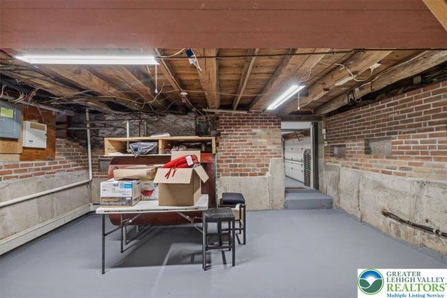 1553 Middle Rd, House other with 4 bedrooms, 5 bathrooms and null parking in Stroudsburg PA | Image 55