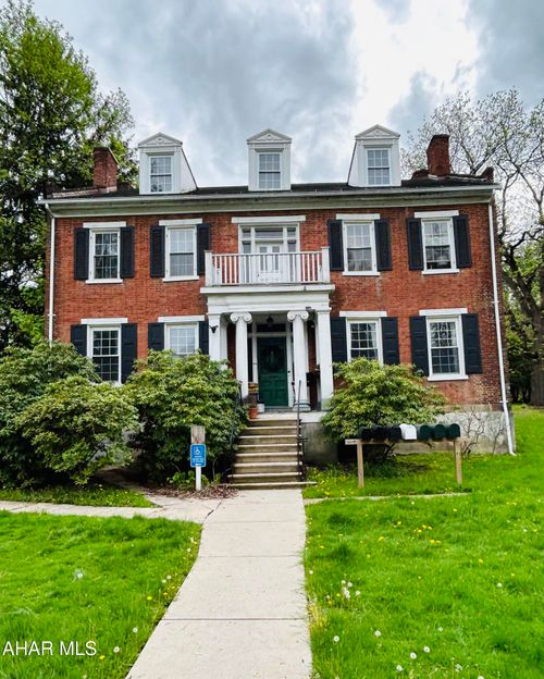 316 Newry St, Hollidaysburg, PA, 16648-1628 | Card Image