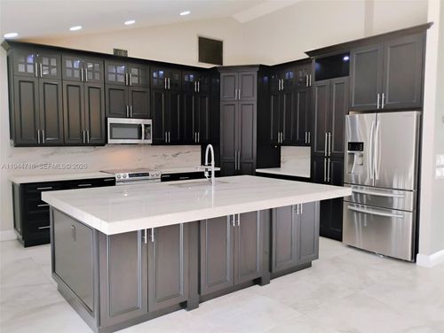 9654 Sun Pointe Dr, Boynton Beach, FL, 33437-3330 | Card Image