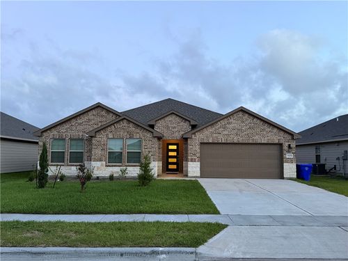 1421 Irigoyen St, Corpus Christi, TX, 78415-1002 | Card Image